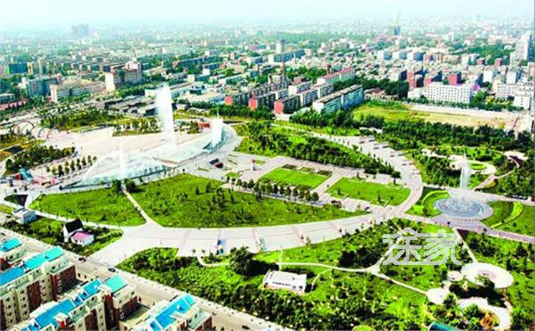 保定风采,主持人激情开场盛典